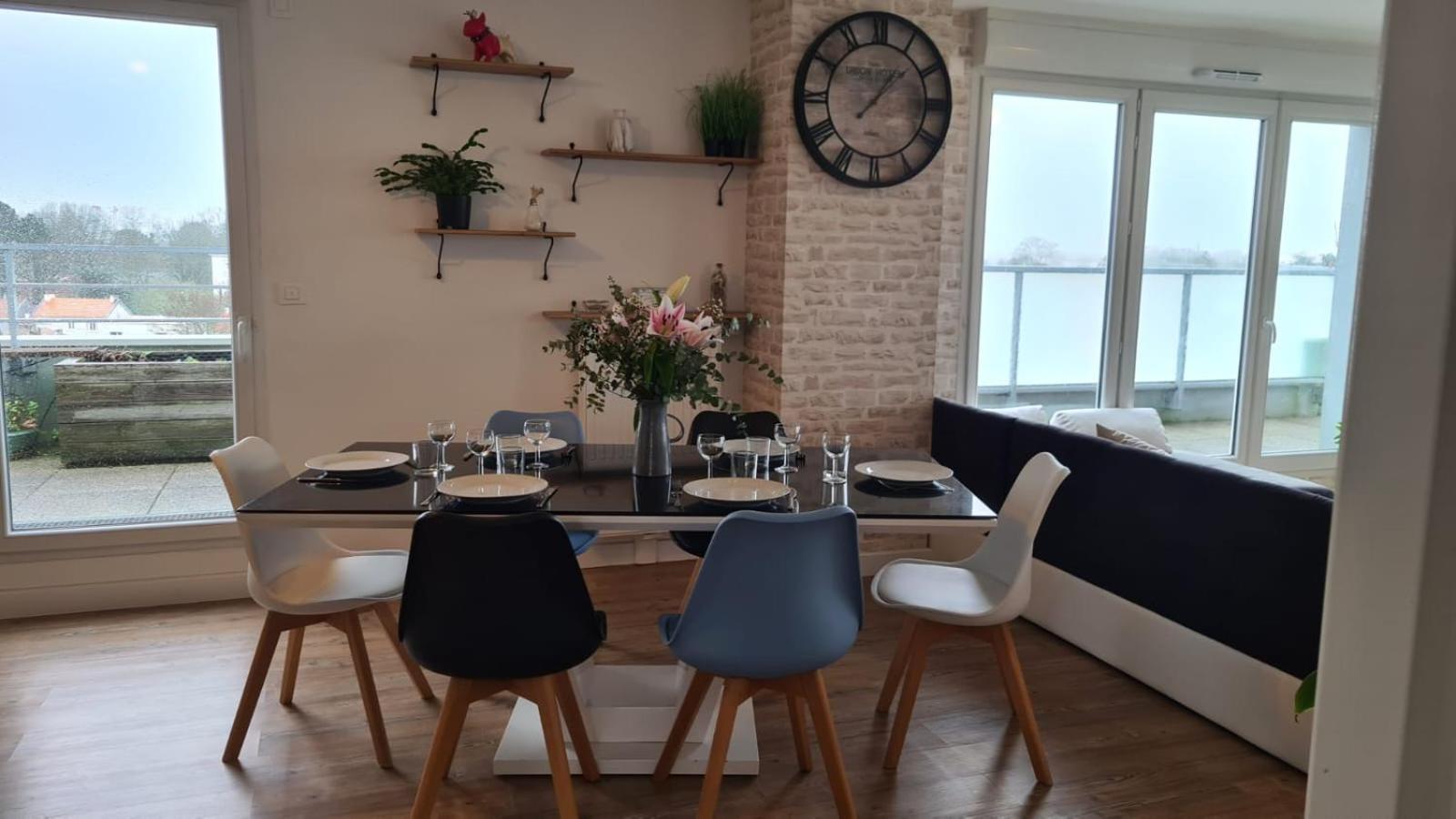 Le Nid : Rooftop Moderne Surplombant La Ville Nantes Luaran gambar